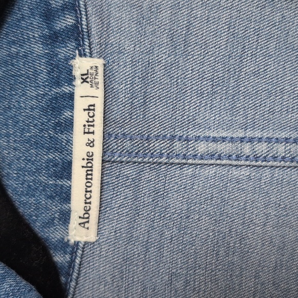 Abercrombie & Fitch Women's Blue Denim Short Sleeve Dress - Picture 5 of 6